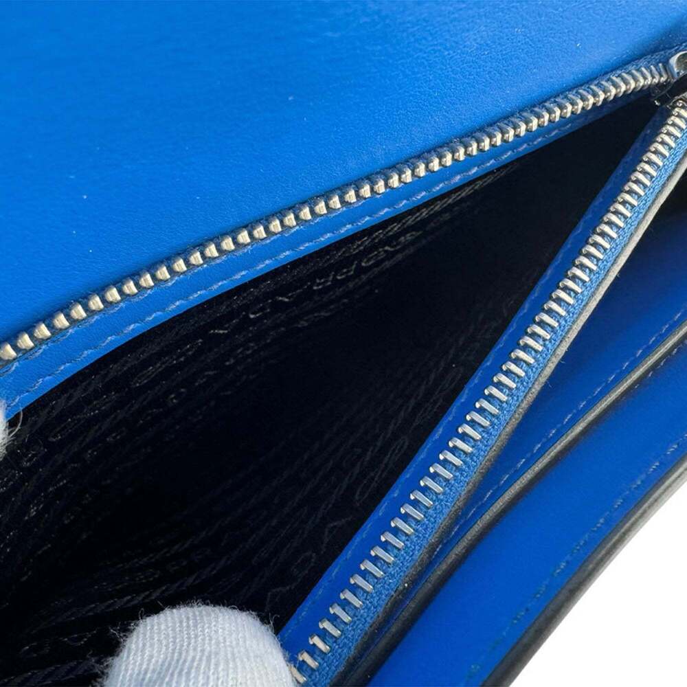 PRADA Black Leather Shoulder Bag - Picture 12 of 12